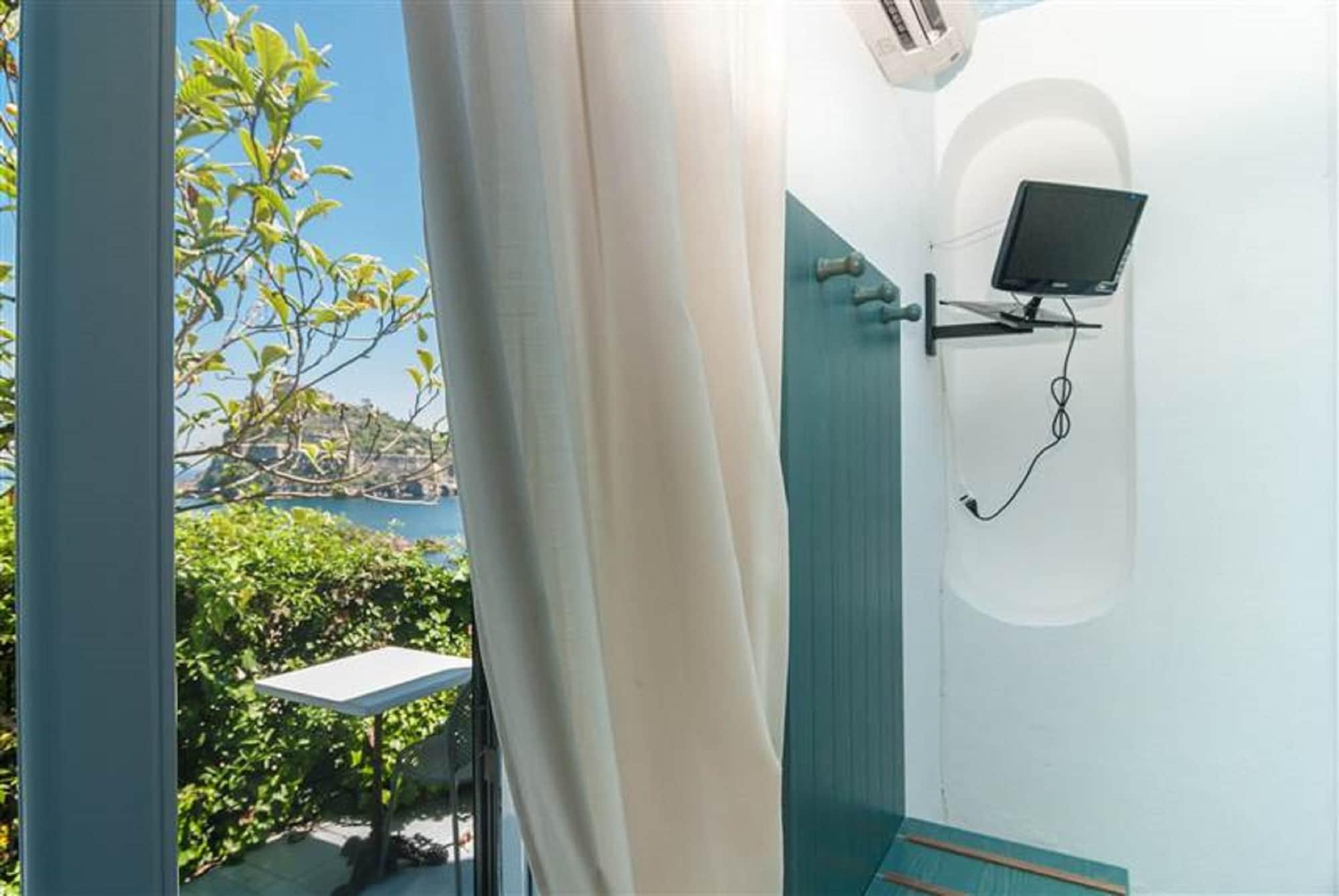 Hotel La Ninfea Ίσκια Εξωτερικό φωτογραφία
