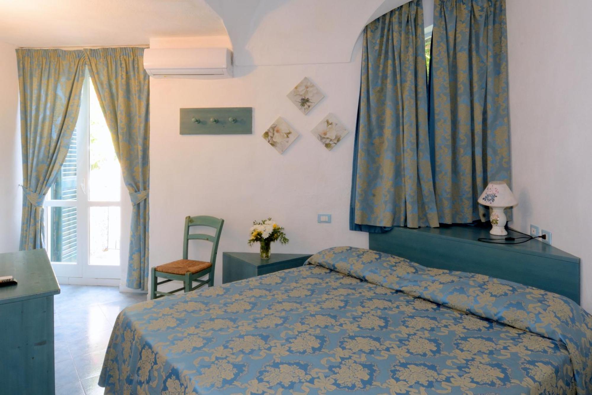 Hotel La Ninfea Ίσκια Εξωτερικό φωτογραφία