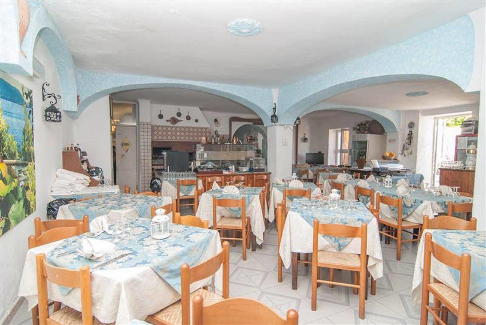 Hotel La Ninfea Ίσκια Εξωτερικό φωτογραφία